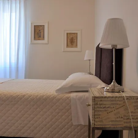 Πανσιόν Dimora 16 & Garden Πράτο