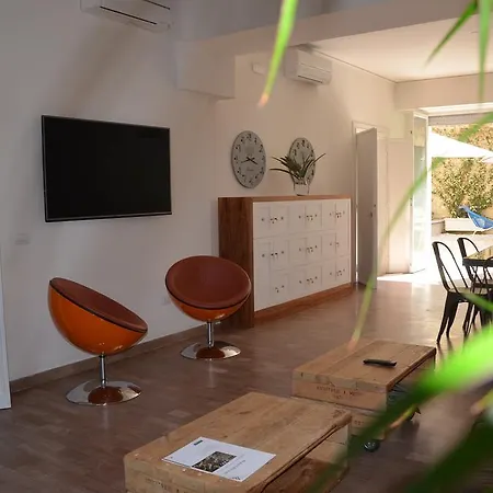 Dimora 16 & Garden 3* Πράτο